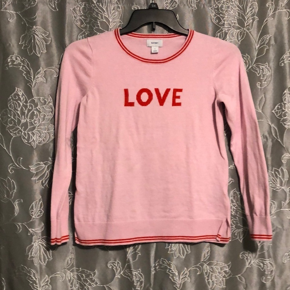 Pull over sweater